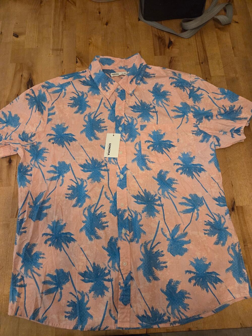 SONOMA button up shirt Relaxed Fit Pink & Blue Palm-Print Short Sleeve Shirt XL